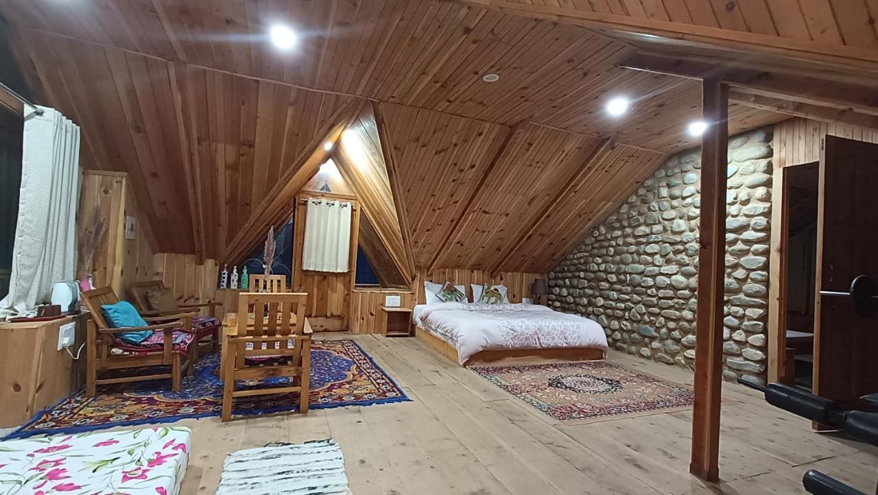 Ishan Log Huts-A Boutique Home Stay Banjār Exterior foto